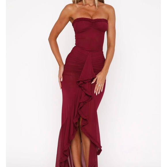 White fox “still got it” dress - Picture 2 of 2